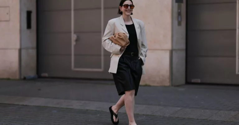 17 Stylish FlipFlops That Are Taking Over NYC and London
