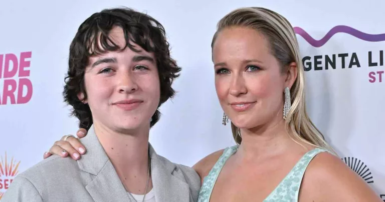 Anna Camp Celebrates Adorable Artwork with Girlfriend Jade Whipkey