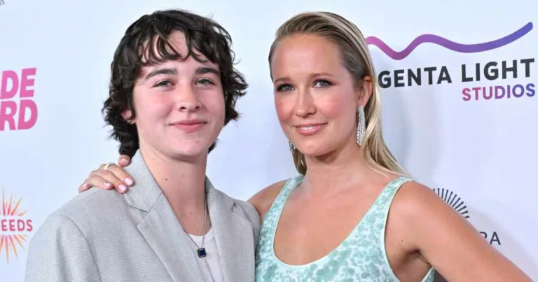 Anna Camp Defends 18Year Age Gap with Girlfriend Jade Whipkey