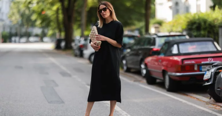 Effortlessly Flattering Summer Dresses for PearShaped Figures