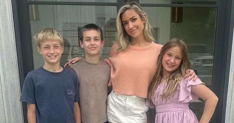 Kristin Cavallaris Kids Hilariously React to Her New Romance