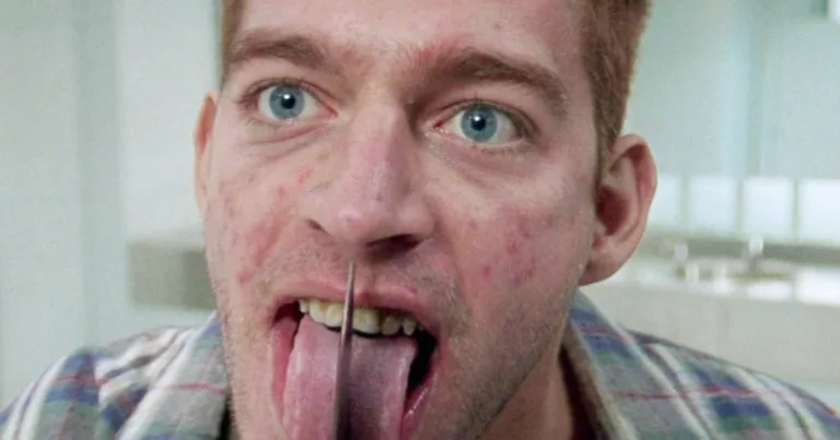 Rediscover the Thrills of 1995s Underrated Classic Copycat Now Streaming on Netflix