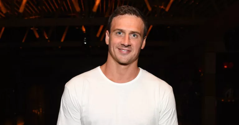 Ryan Lochte Expresses Gratitude to Fans During Tough Divorce