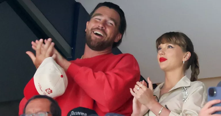Travis Kelces Heartwarming Response to Taylor Swifts Surprise Performance