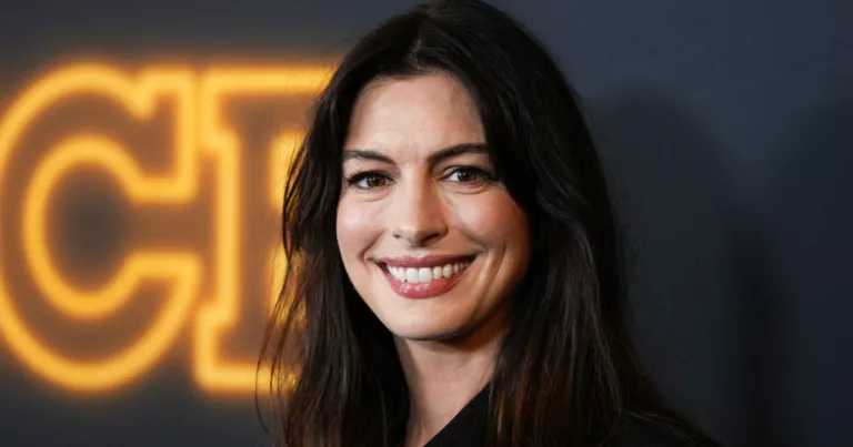 Anne Hathaways Stunning Vest Set Recreate Her Look for Just 56