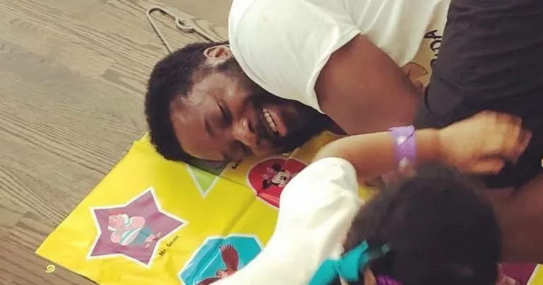 Heartfelt Reflections MalcolmJamal Warners Love for His Daughter