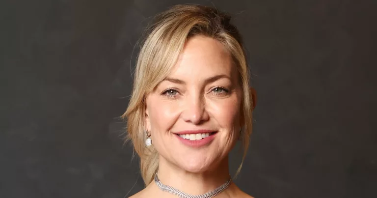 Kate Hudson Celebrates Family in Greece Vacation Highlights Shared