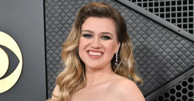 Kelly Clarkson Delays Las Vegas Residency Citing Vocal Health Concerns