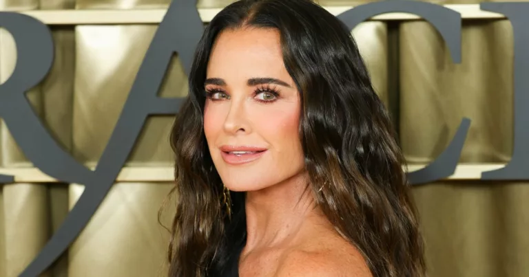 Kyle Richards Raves About This MustHave Viral Lip Stain