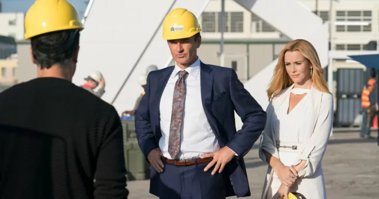 Marvels Runaways Cast Honors Julian McMahon Following His Passing